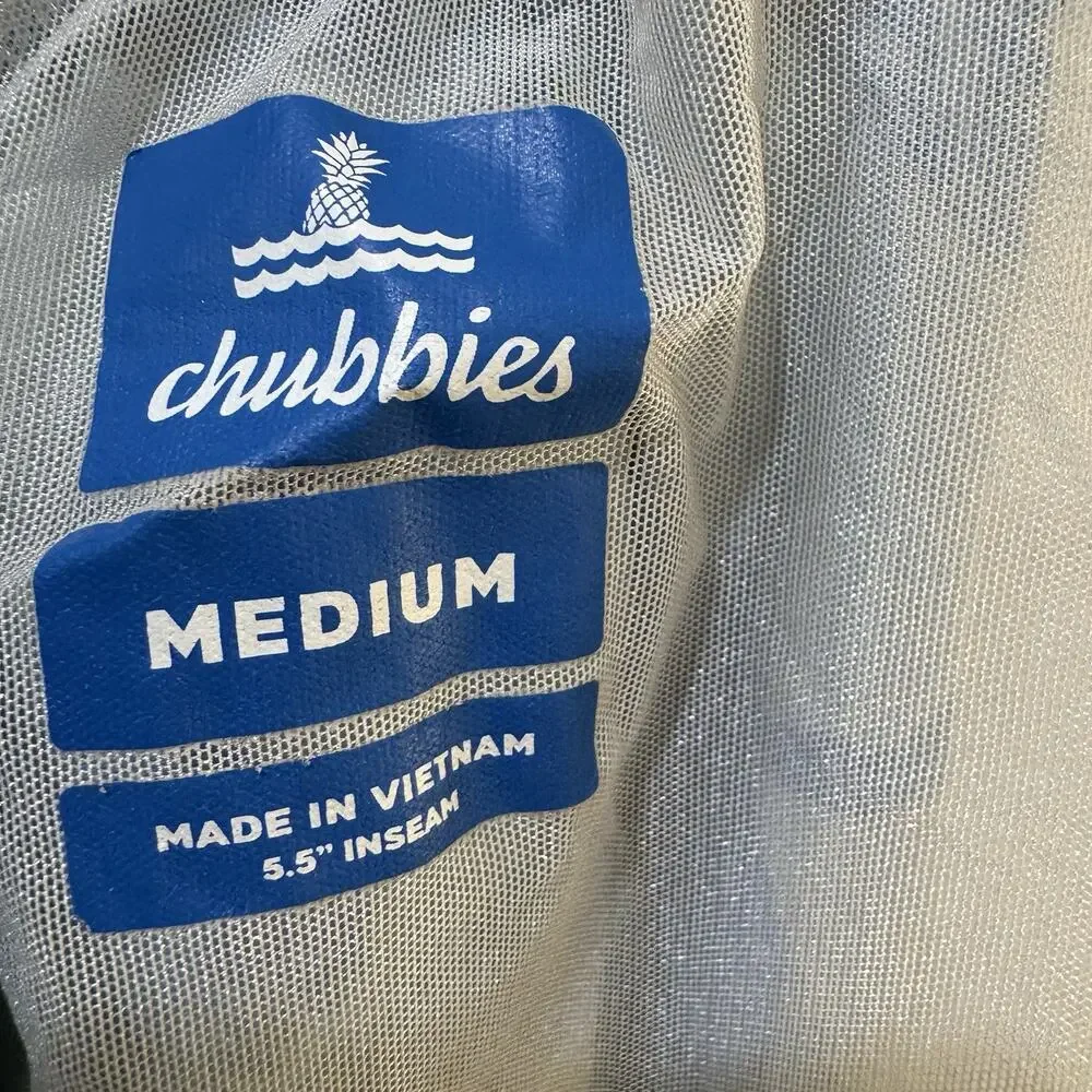 Chubbies Men’s Size M 5.5” Inseam Lined Swim Trunks Peacock Print